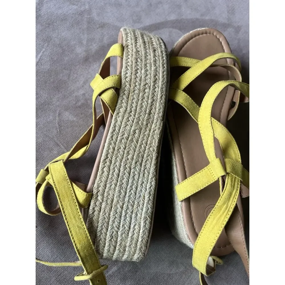 Urban Outfitters good pre